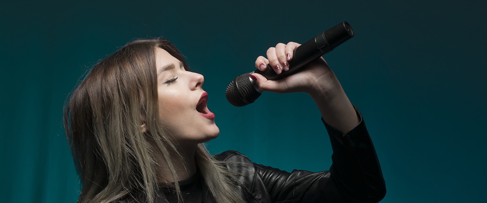 Are vocal lessons worth it?